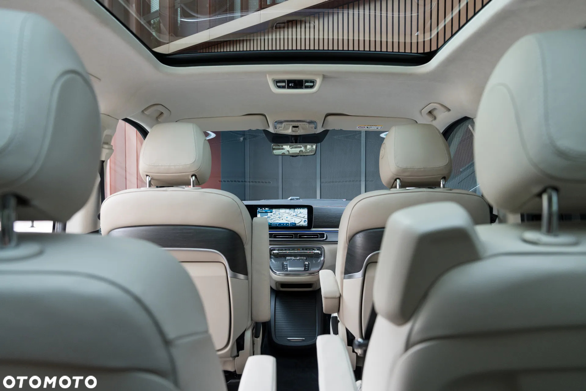 Mercedes-Benz Klasa V 300 d 4-Matic 9G-Tronic Exclusive (d³ugi) - 19