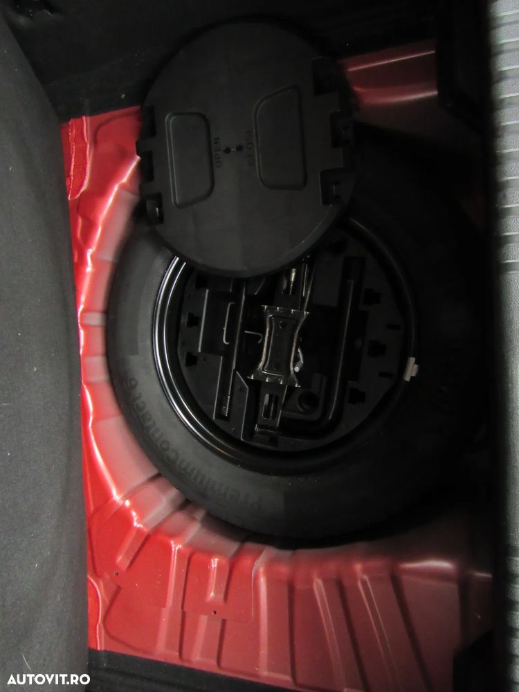 Renault Clio TCe 100 EXPERIENCE - 22