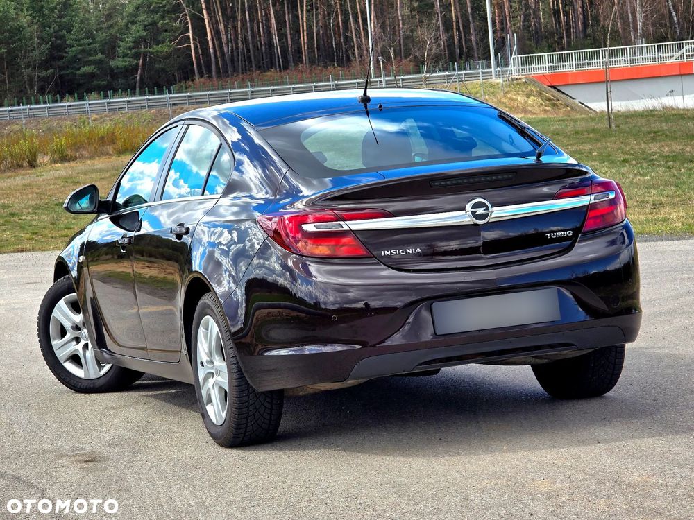 Opel Insignia 1.6 T Edition S&S - 6