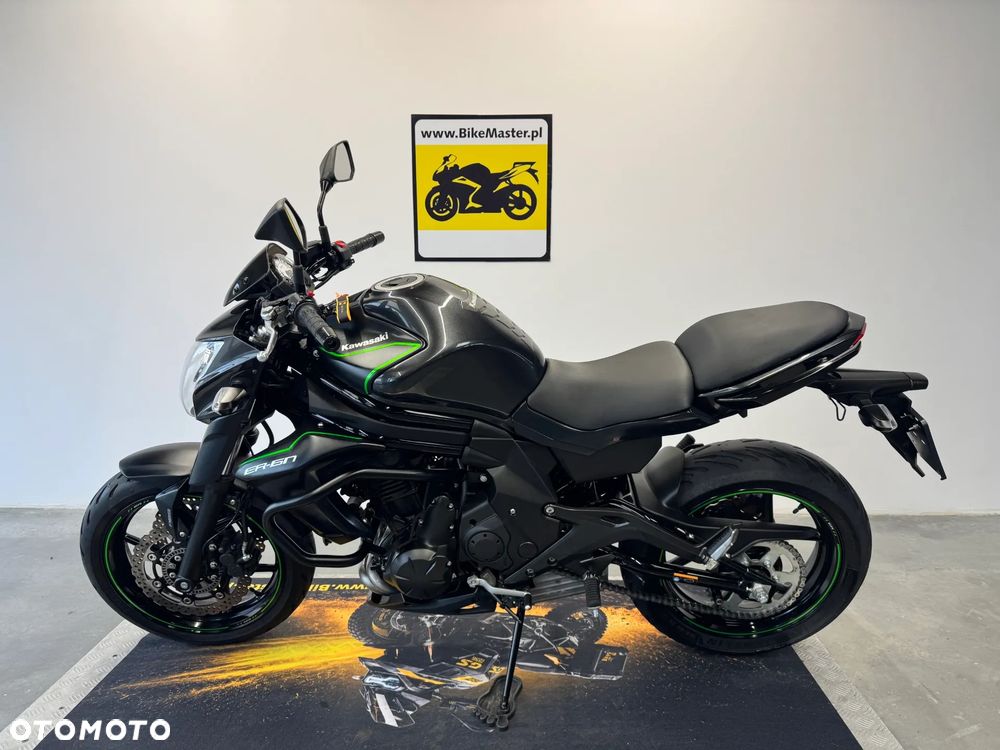 Kawasaki ER - 2