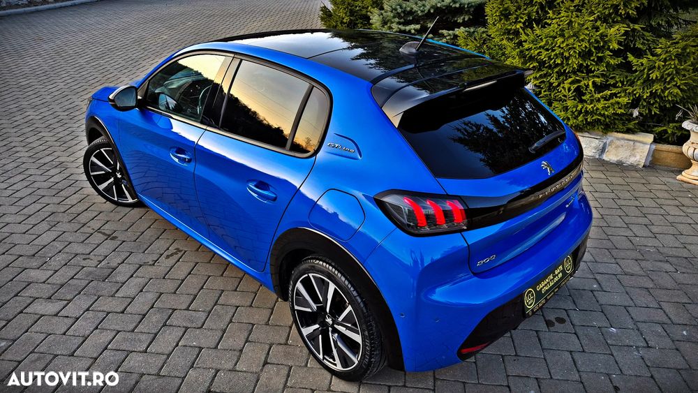 Peugeot 208 PureTech 130 EAT8 GT - 23