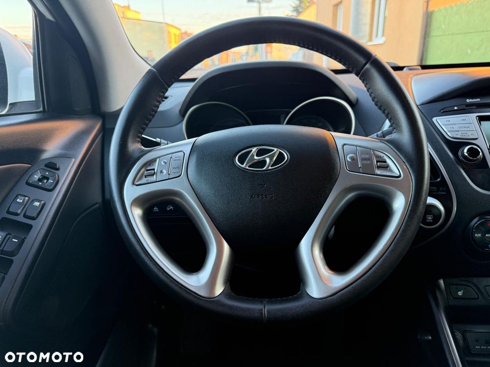 Hyundai ix35 - 15