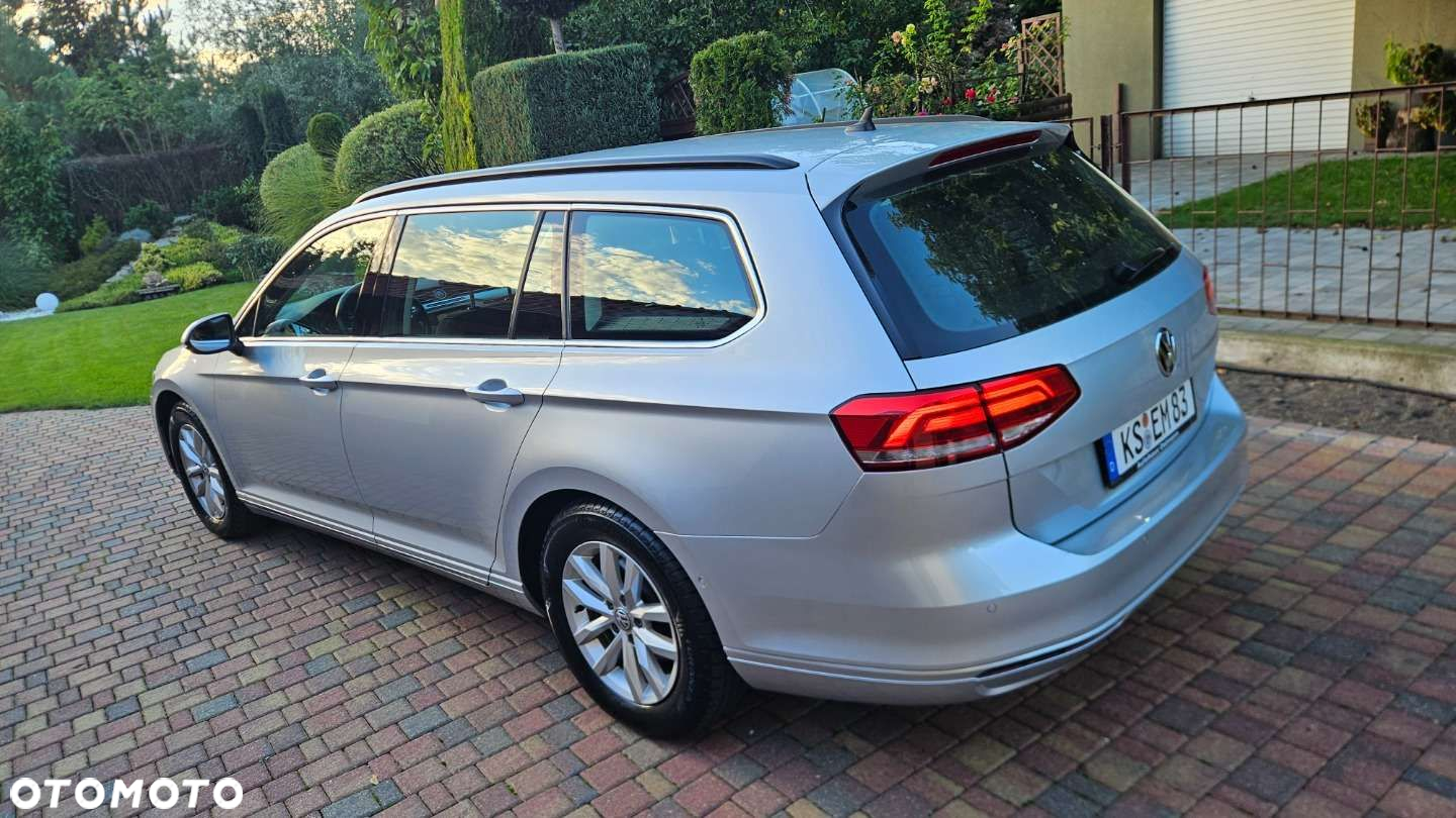 Volkswagen Passat Variant 2.0 TDI SCR Trendline - 6