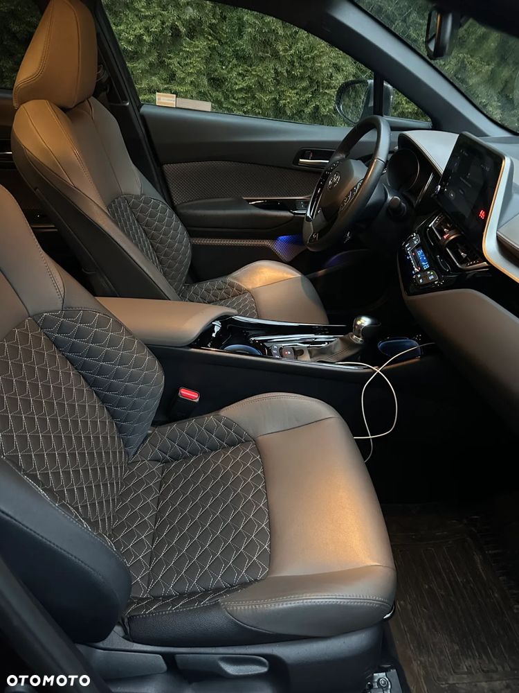Toyota C-HR 1.8 Hybrid Executive - 9