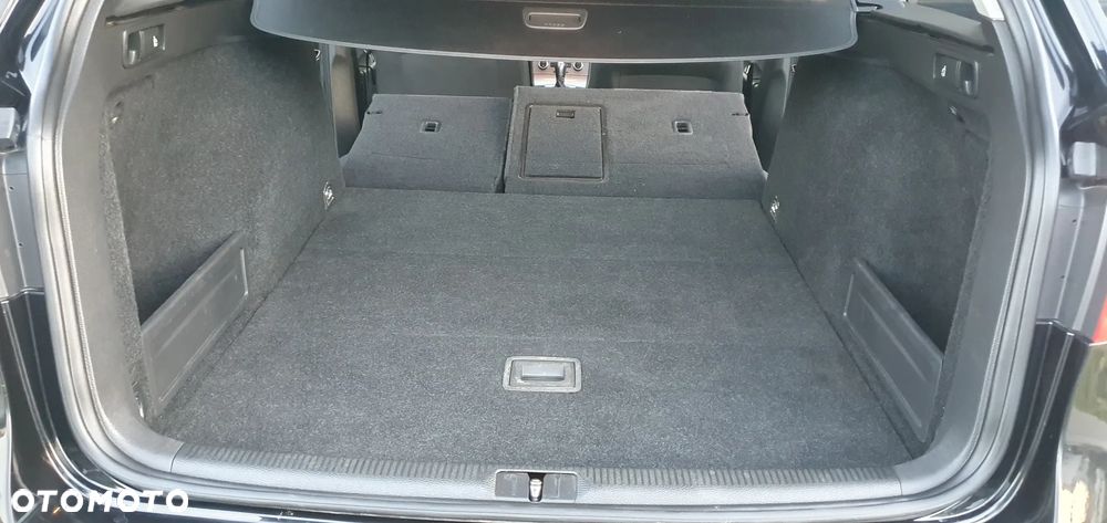 Volkswagen Passat 2.0 TDI Comfortline Optimum DSG - 39