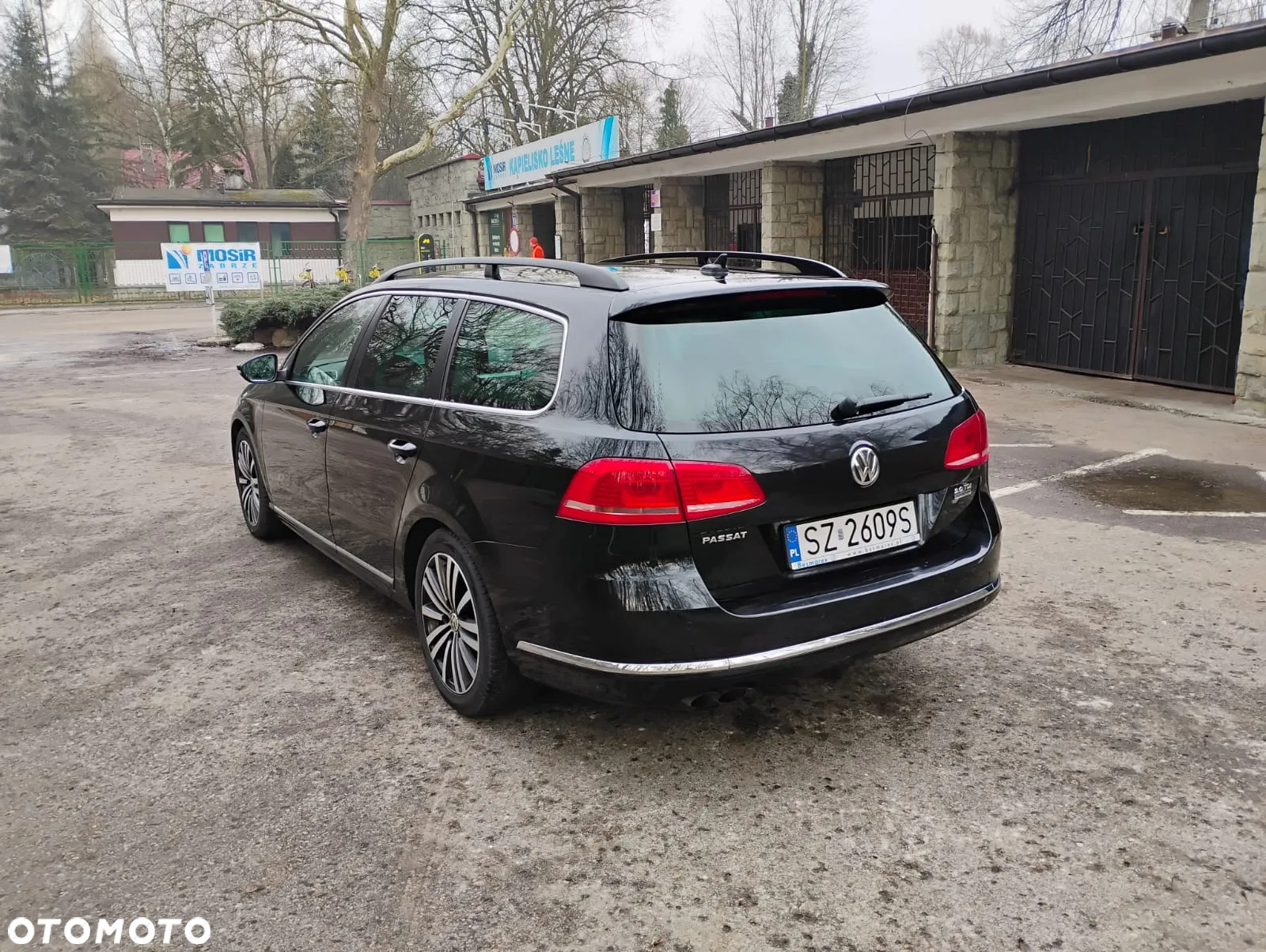 Volkswagen Passat 2.0 TDI Comfortline R-Style - 4