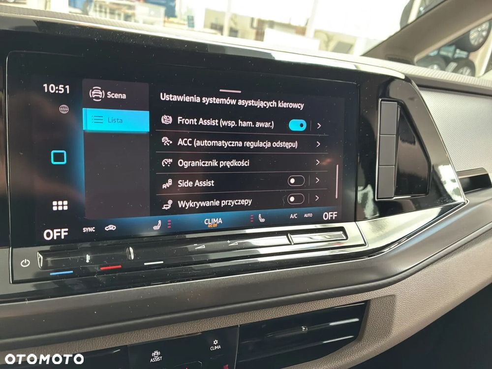 Volkswagen Multivan - 25
