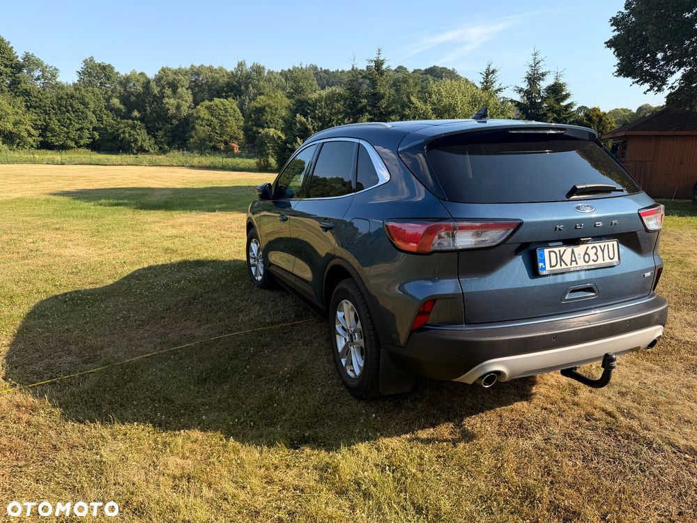Ford Kuga 2.0 EcoBlue mHEV FWD Titanium - 4