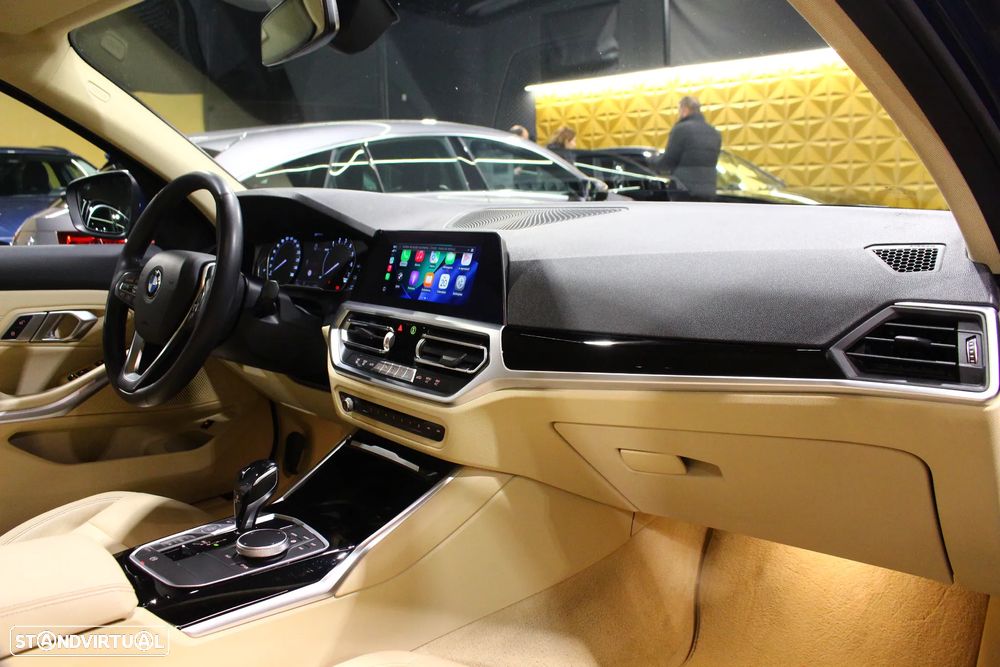 BMW 330 e Line Luxury Auto - 16