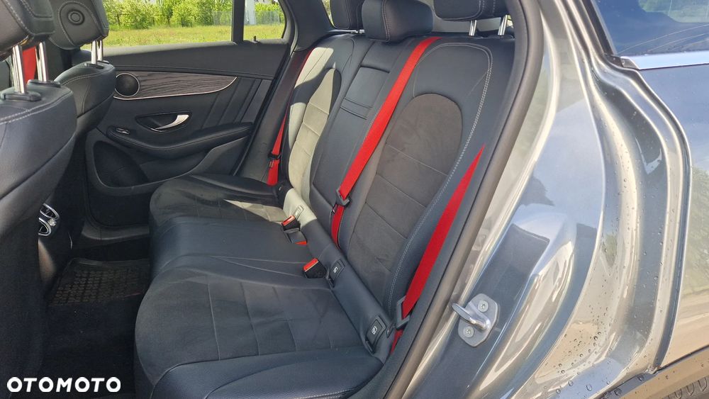 Mercedes-Benz GLC - 28