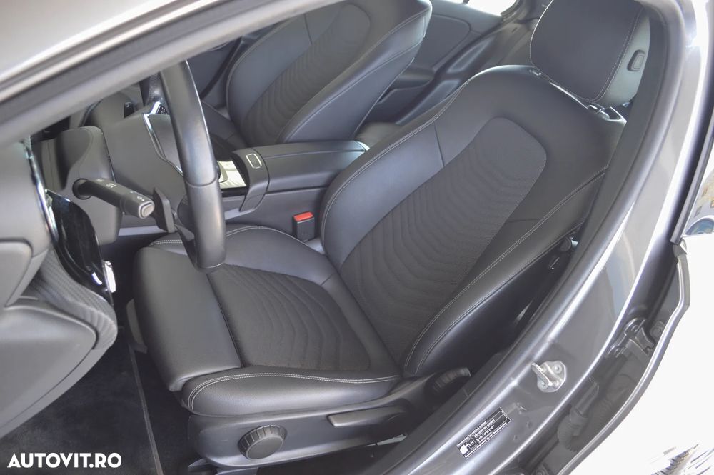 Mercedes-Benz A 180 d 7G-DCT Progressive - 24