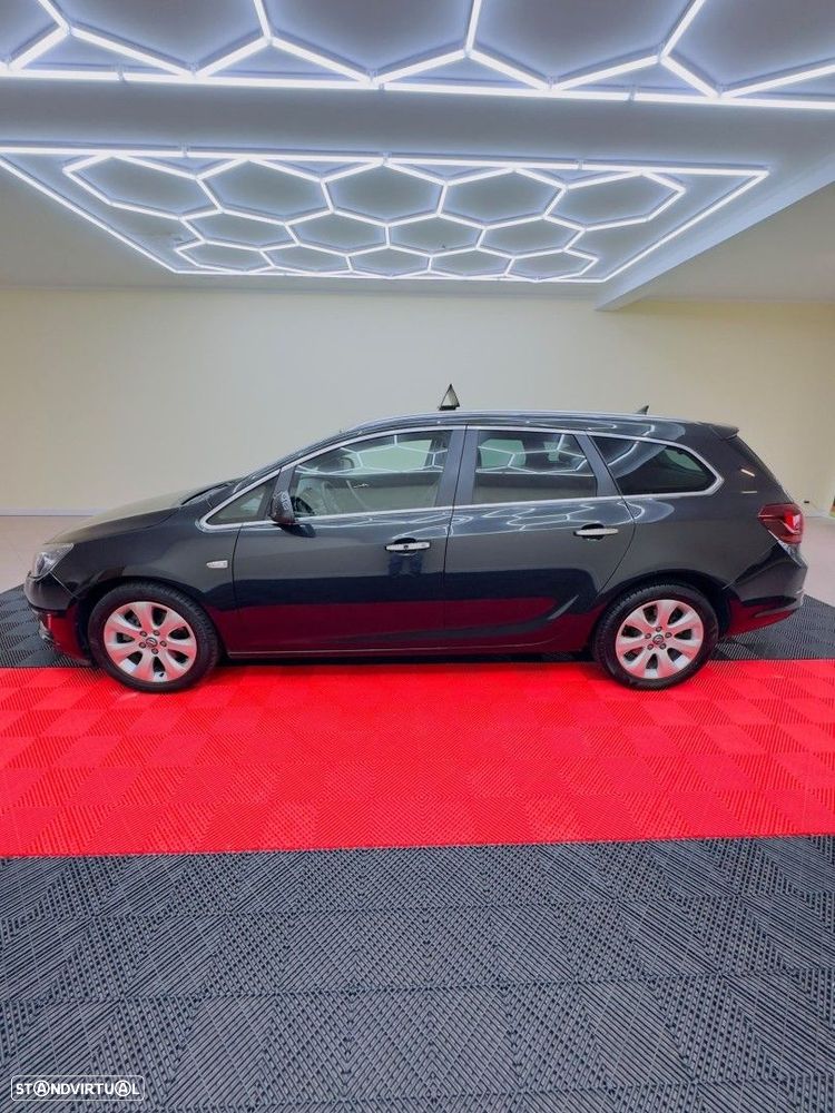 Opel Astra Sports Tourer 1.7 CDTI DPF ecoFLEX S&S Design Edition - 12