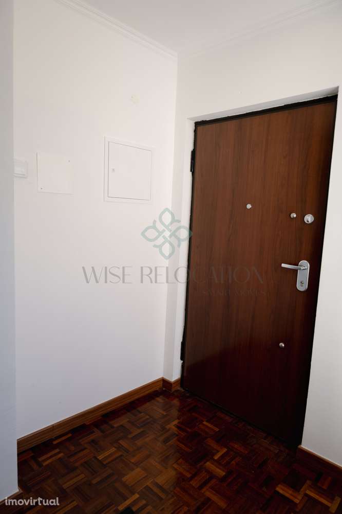 T3 Mobilado na charneca da Caparica com localização privilegiada - Grande imagem: 3/44