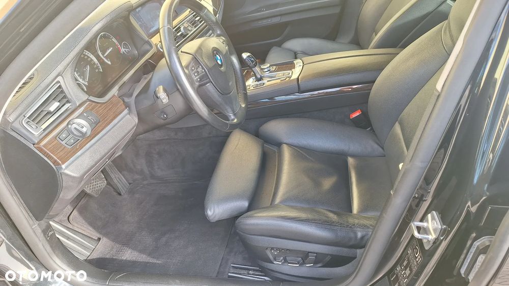 BMW Seria 7 730d - 6