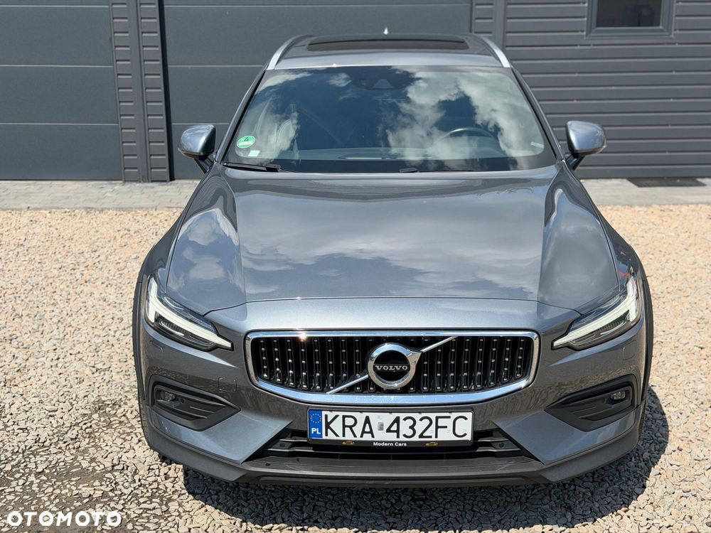 Volvo V60 Cross Country D4 AWD Geartronic Pro - 5