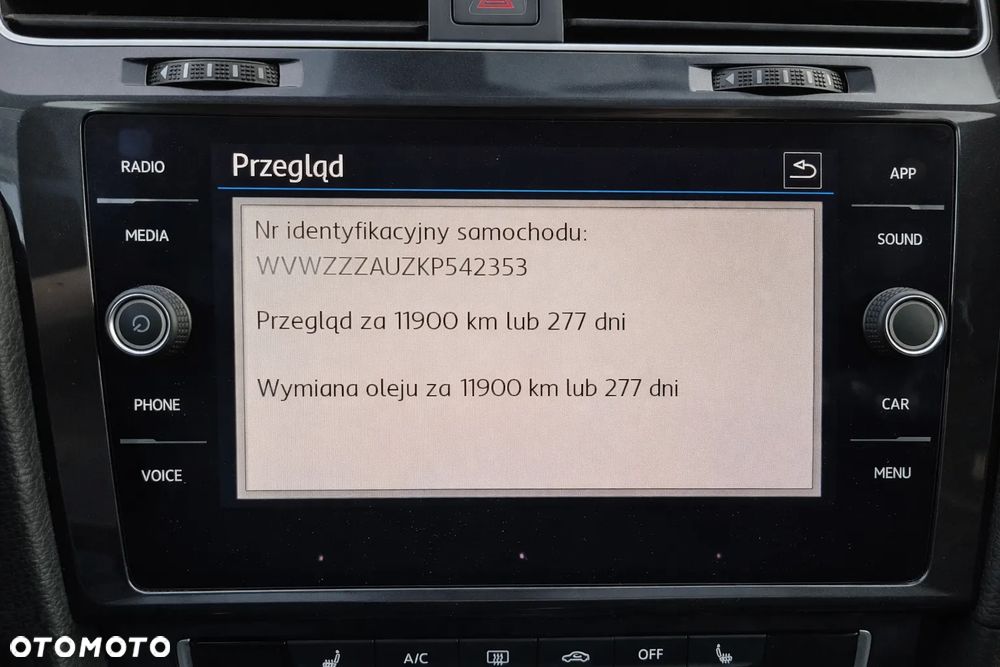 Volkswagen Golf 1.6 TDI (BlueMotion Technology) DSG Comfortline - 21