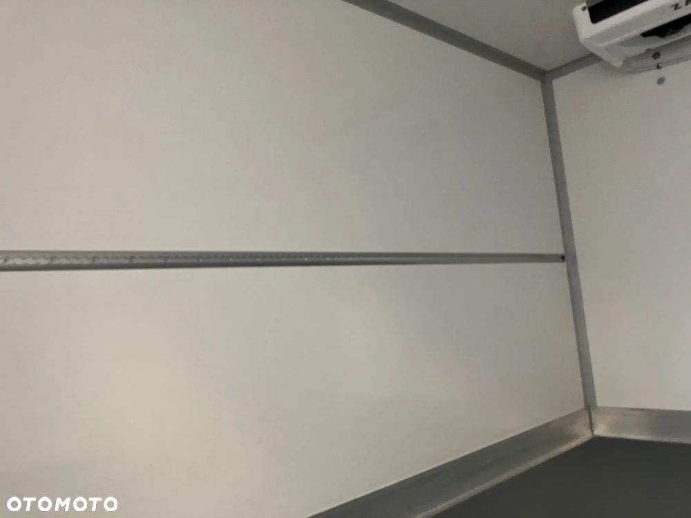 Iveco 3.0 Daily 35C16 chłodnia Zanotti - 6