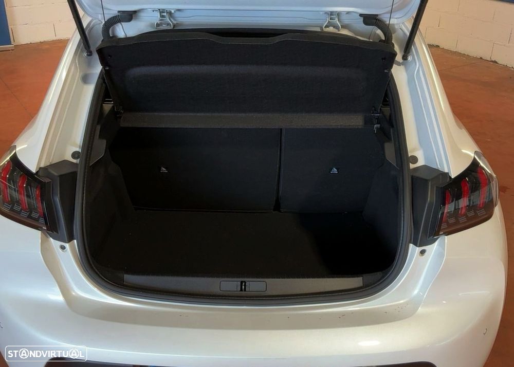 Peugeot 208 PureTech 100 EAT8 GT Pack - 14