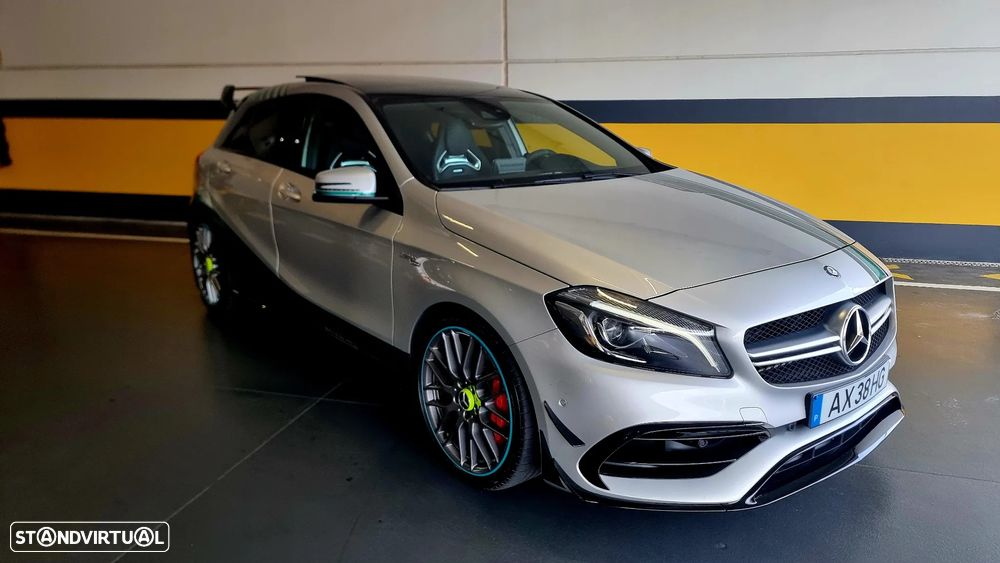 Mercedes-Benz A 45 AMG 4Matic Speedshift 7G-DCT PETRONAS 2015 World Champion Edition - 2