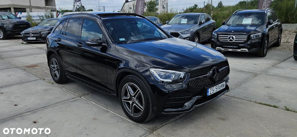 Mercedes-Benz GLC 220 d 4Matic 9G-TRONIC AMG Line - 1