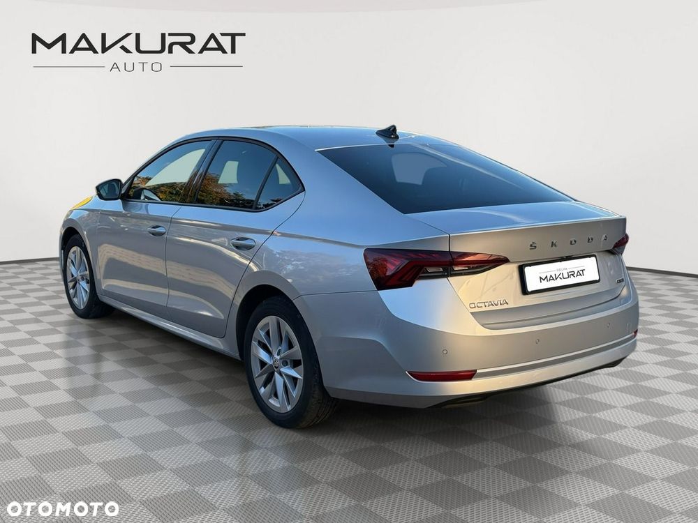 Skoda Octavia 2023 photo 3