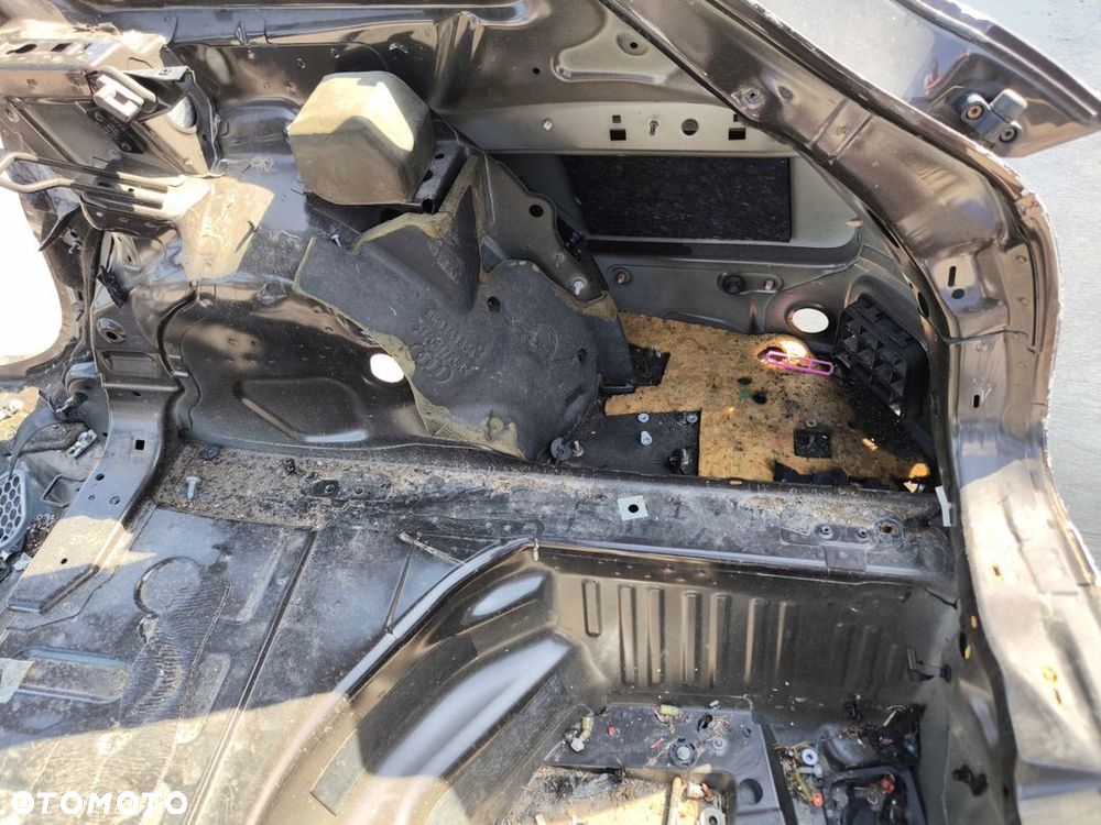 WANNA PAS TYLNI AUDI A4 B8 AVANT KOMBI 2008-2016 ORYGINAŁ *1* - 6