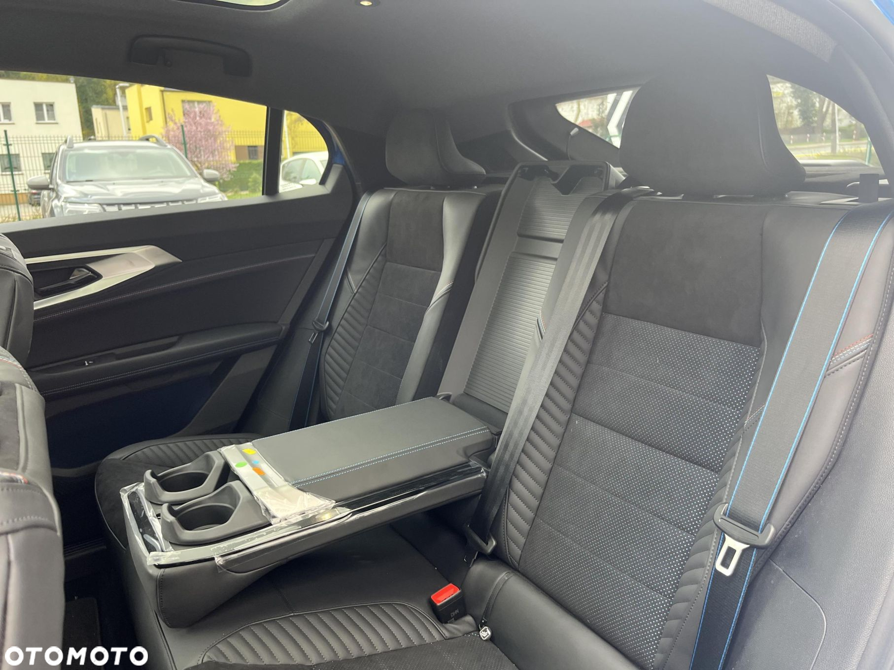 Renault Rafale 1.2 E-Tech Full Hybrid 200 esprit Alpine MMT - 16