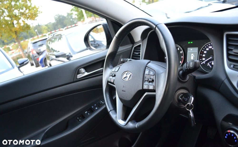 Hyundai Tucson blue 1.6 GDi 2WD Navi - 38