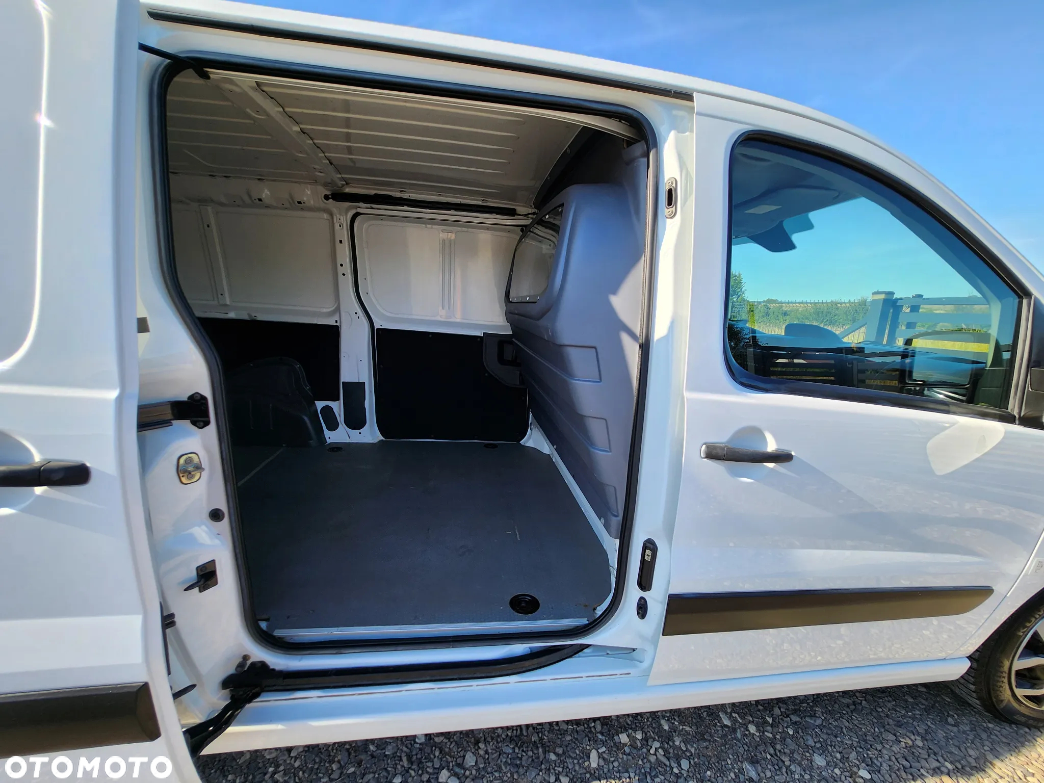 Toyota Proace Jumpy Expert - 10