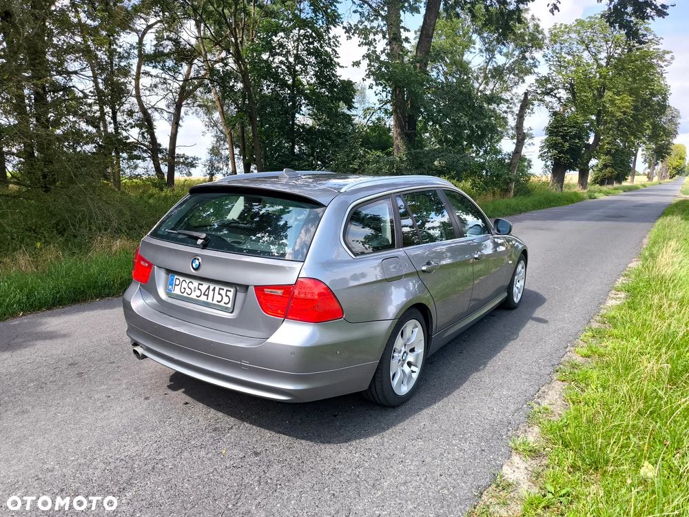 BMW Seria 3 318d - 8