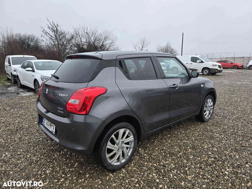 Suzuki Swift - 3