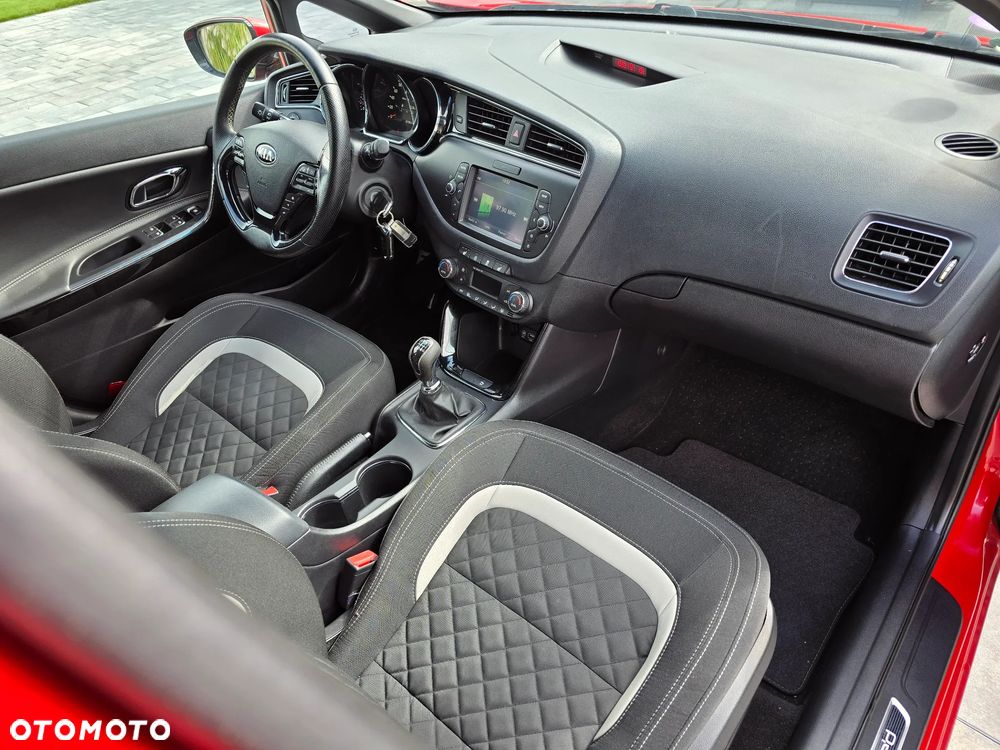 Kia Ceed 1.0 T-GDI ISG GT Line - 30