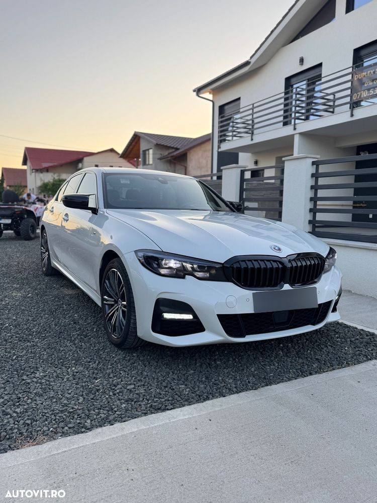 BMW Seria 3 330e Aut. M Sport - 1