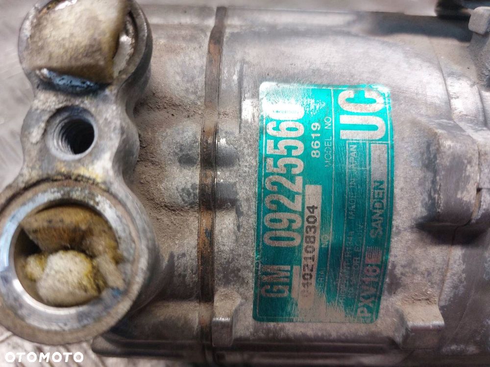 SPRĘŻARKA KOMPRESOR KLIMATYZACJI  OPEL VECTRA C 09225560 - 3