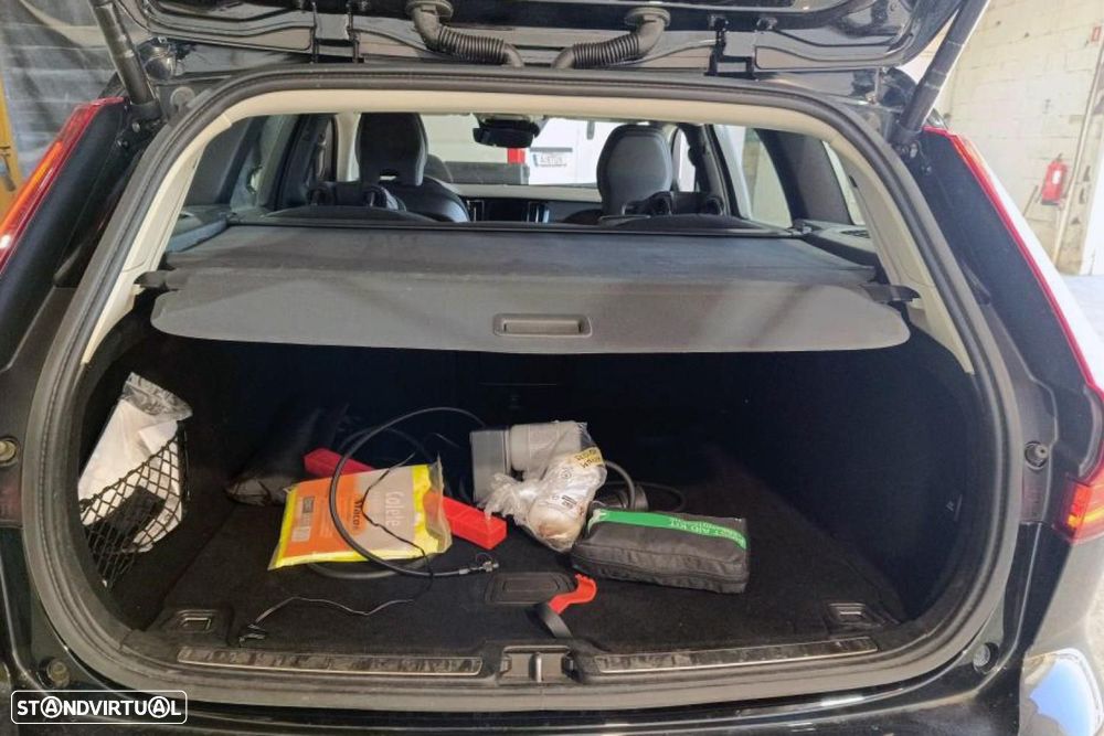 Volvo V60 2.0 T6 AWD TE Inscription Expression - 25