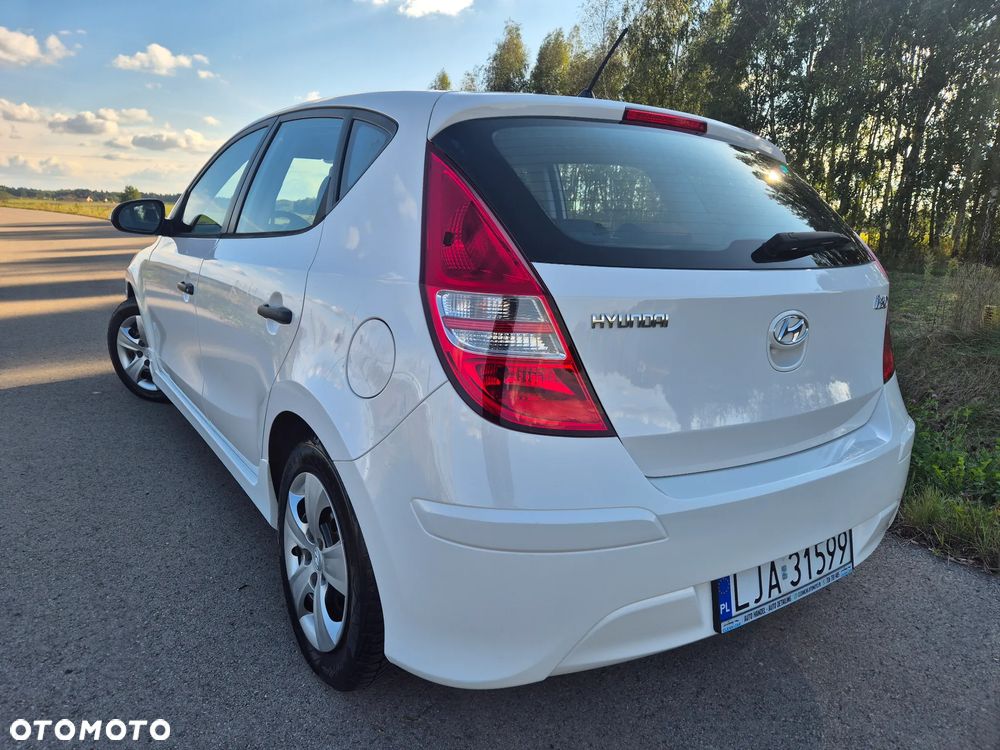 Hyundai i30 1.4 Comfort - 2