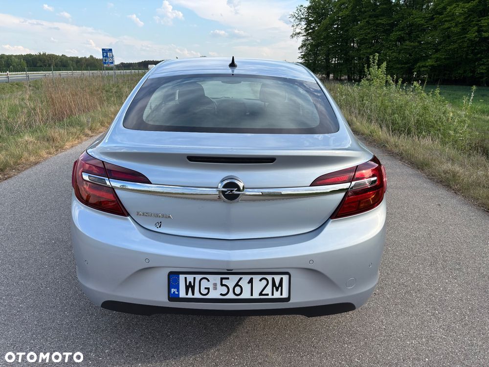 Opel Insignia 1.4 T Cosmo S&S - 11