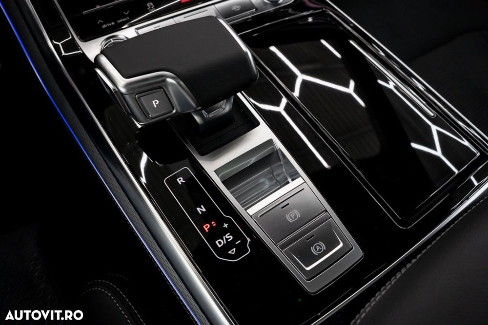 Audi Q8 50 TDI quattro Tiptronic MHEV - 35