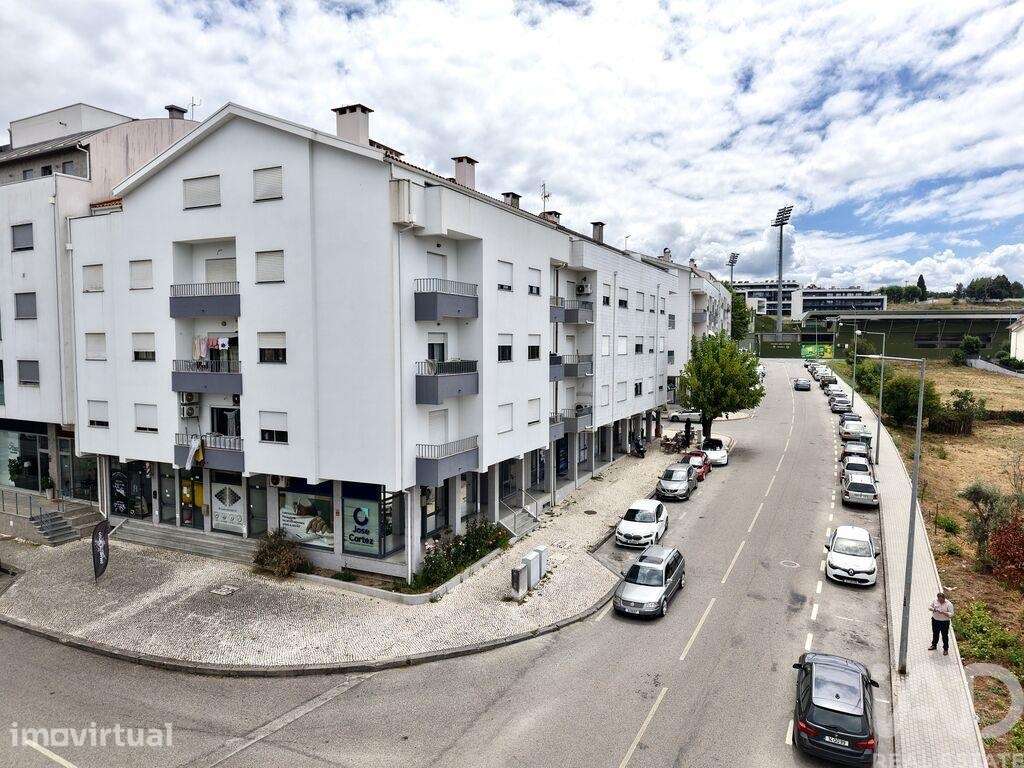 Apartamento T4 em Tondela e Nandufe - Grande imagem: 2/38
