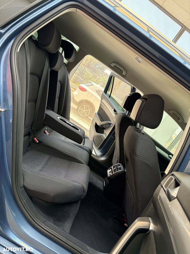 Volkswagen Passat 2.0 TDI DSG Comfortline - 15