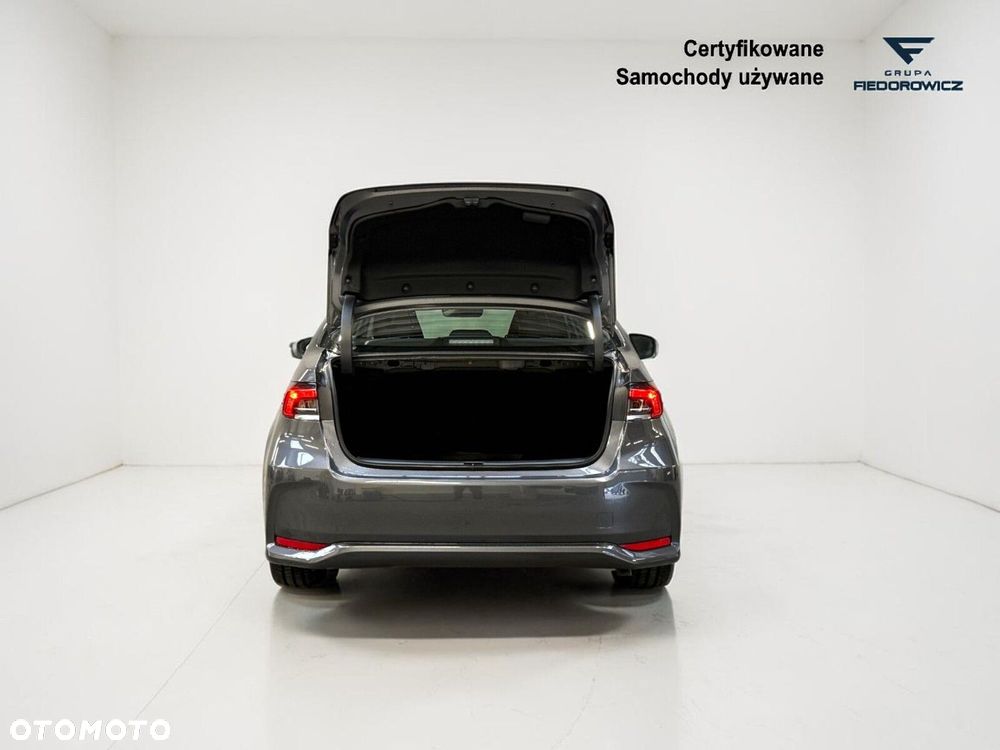 Toyota Corolla 1.8 Hybrid Comfort - 12