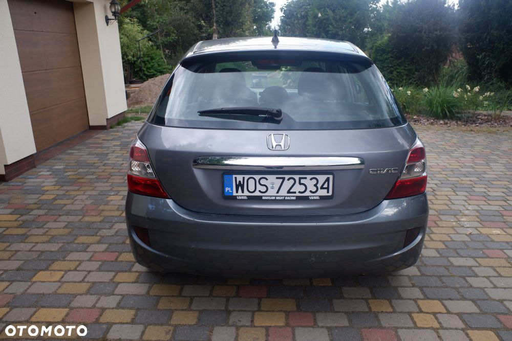 Honda Civic 1.4i LS - 11