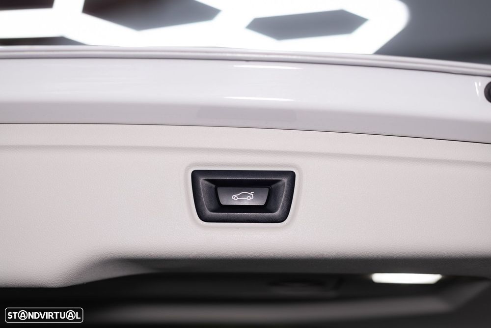 BMW 320 d Line Sport Auto - 9