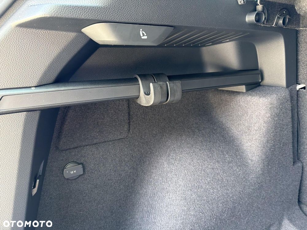 Skoda Karoq 1.5 TSI ACT Sportline DSG - 27