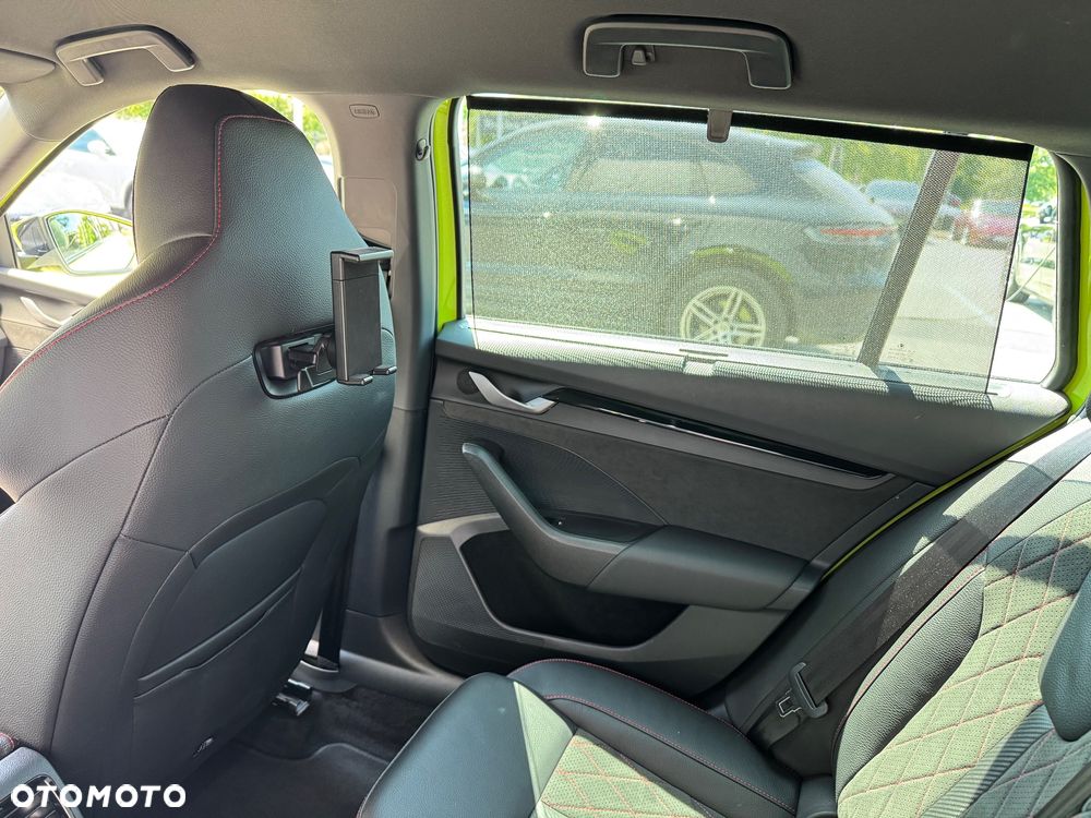 Skoda Octavia 2.0 TSI RS DSG - 23