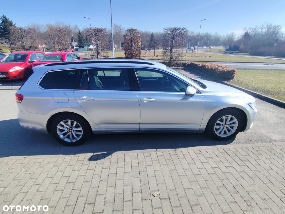 Volkswagen Passat 2.0 TDI BMT Comfortline - 8