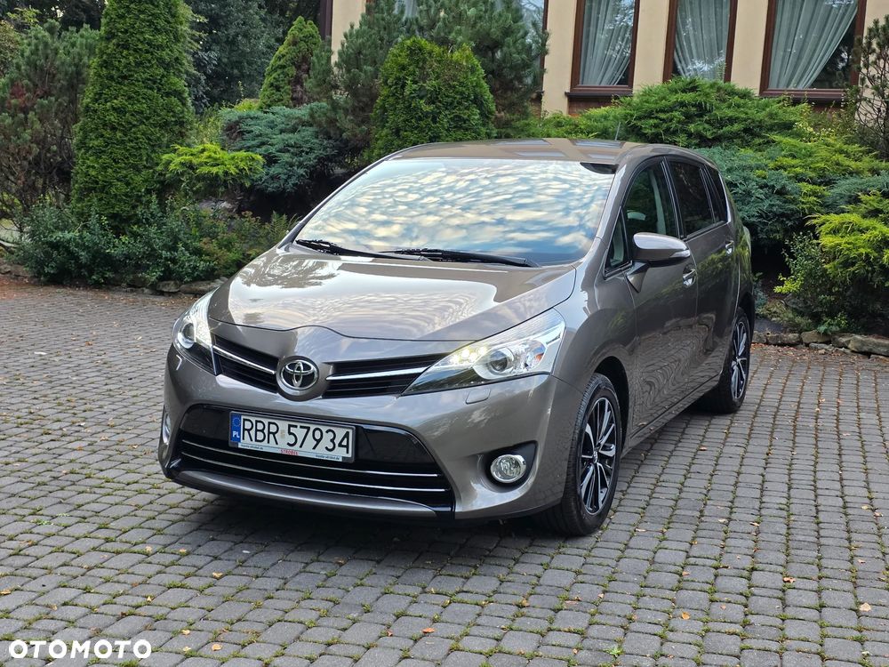 Toyota Verso 1.8 5-Sitzer Edition S+ - 23