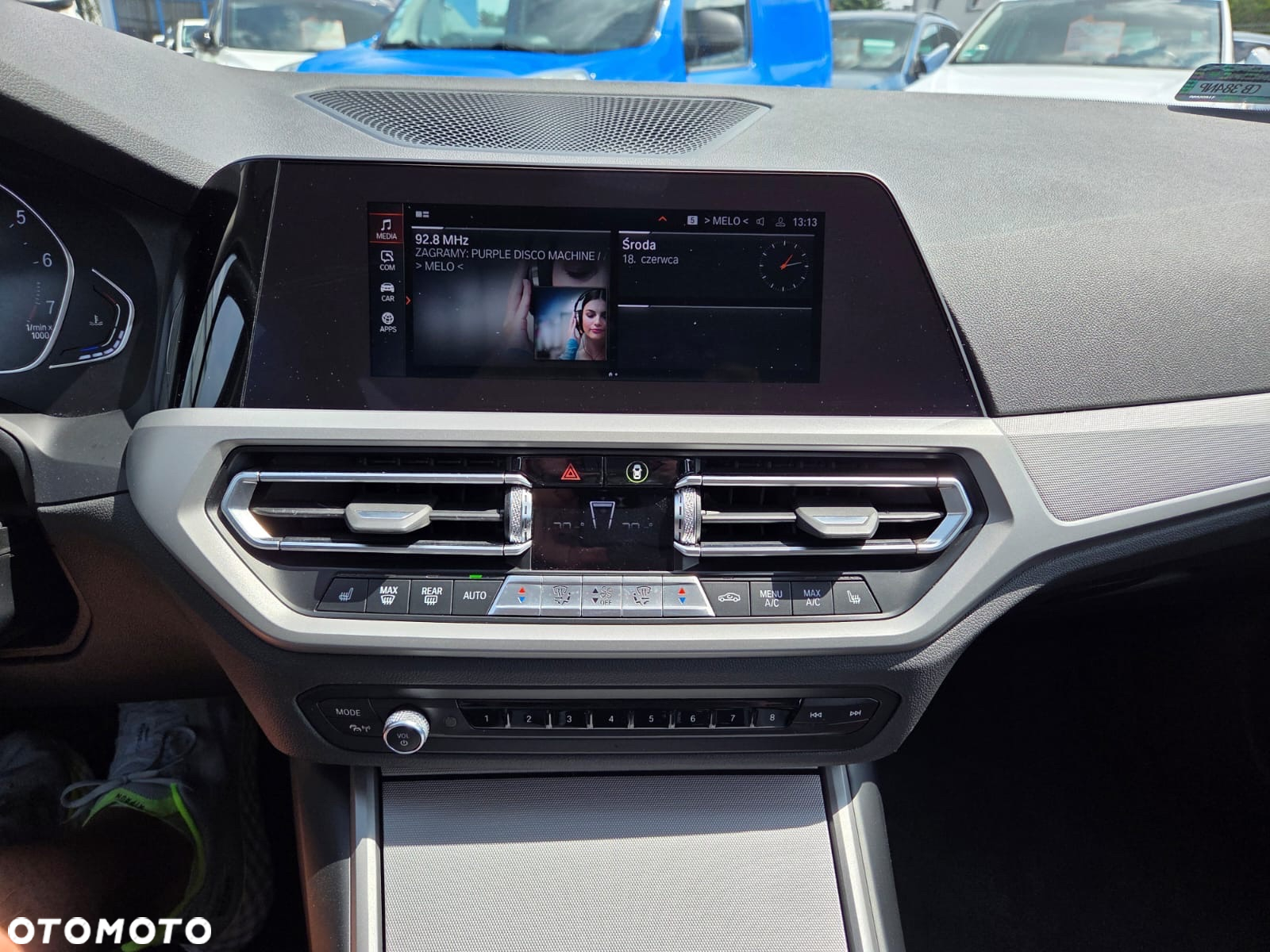 BMW Seria 3 318i - 13