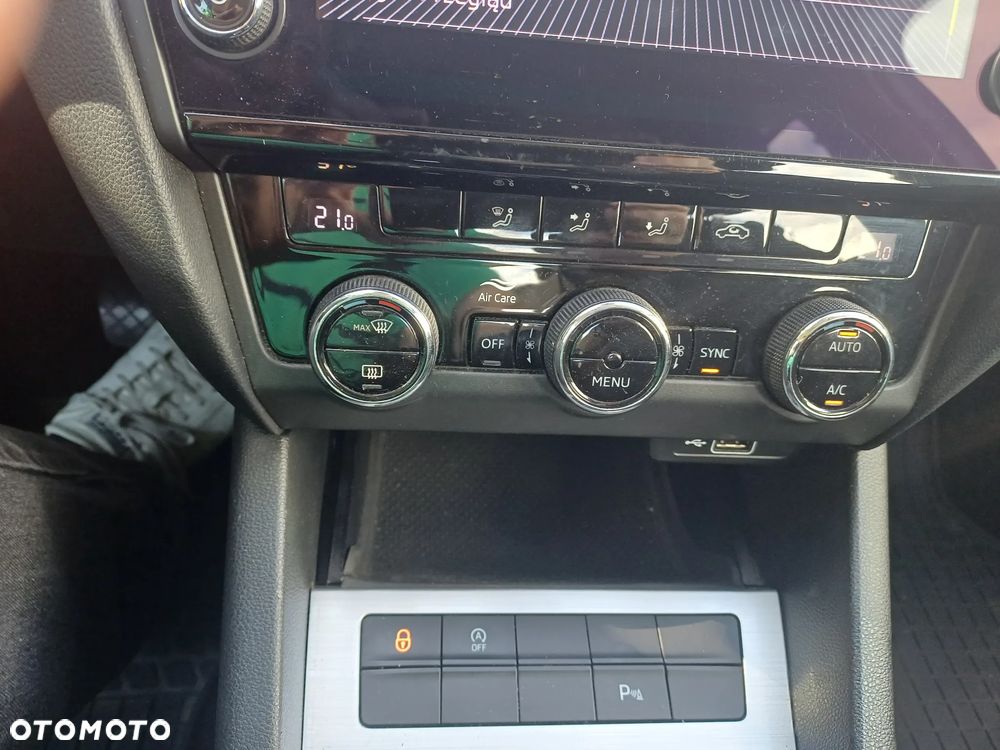 Skoda Octavia - 6