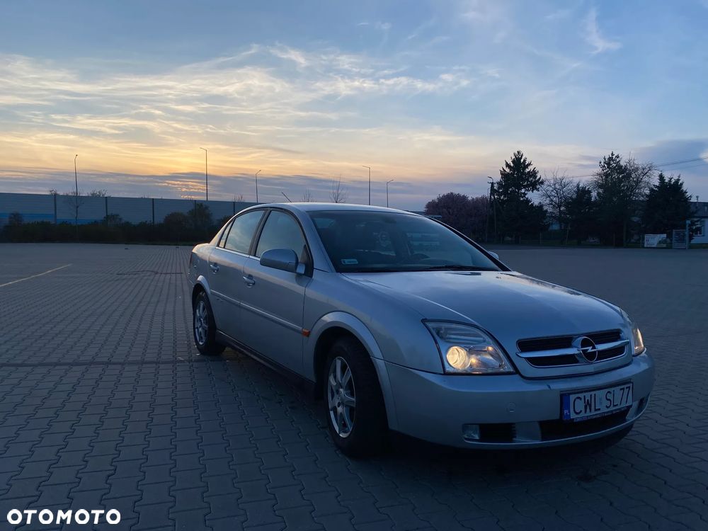 Opel Vectra 2.2 Elegance - 1
